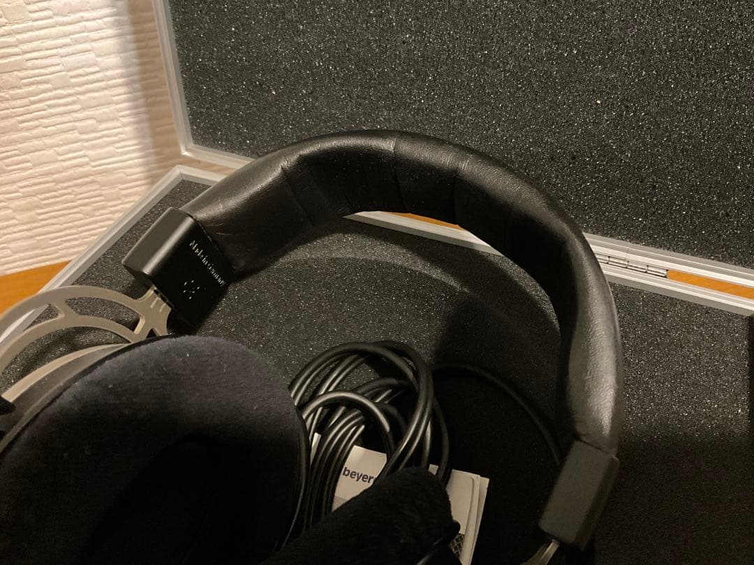 ヘッドホン beyerdynaｍic T1 （1st gen）