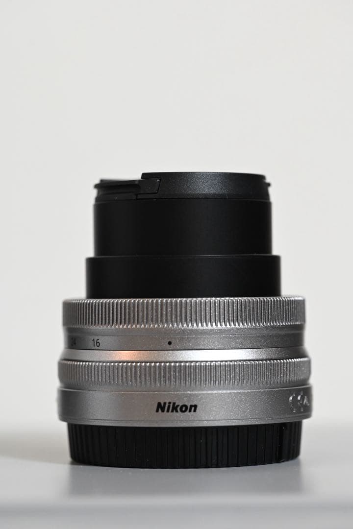 Nikon Zfc (Z fc) シルバー + NIKKOR Z 16-50mm