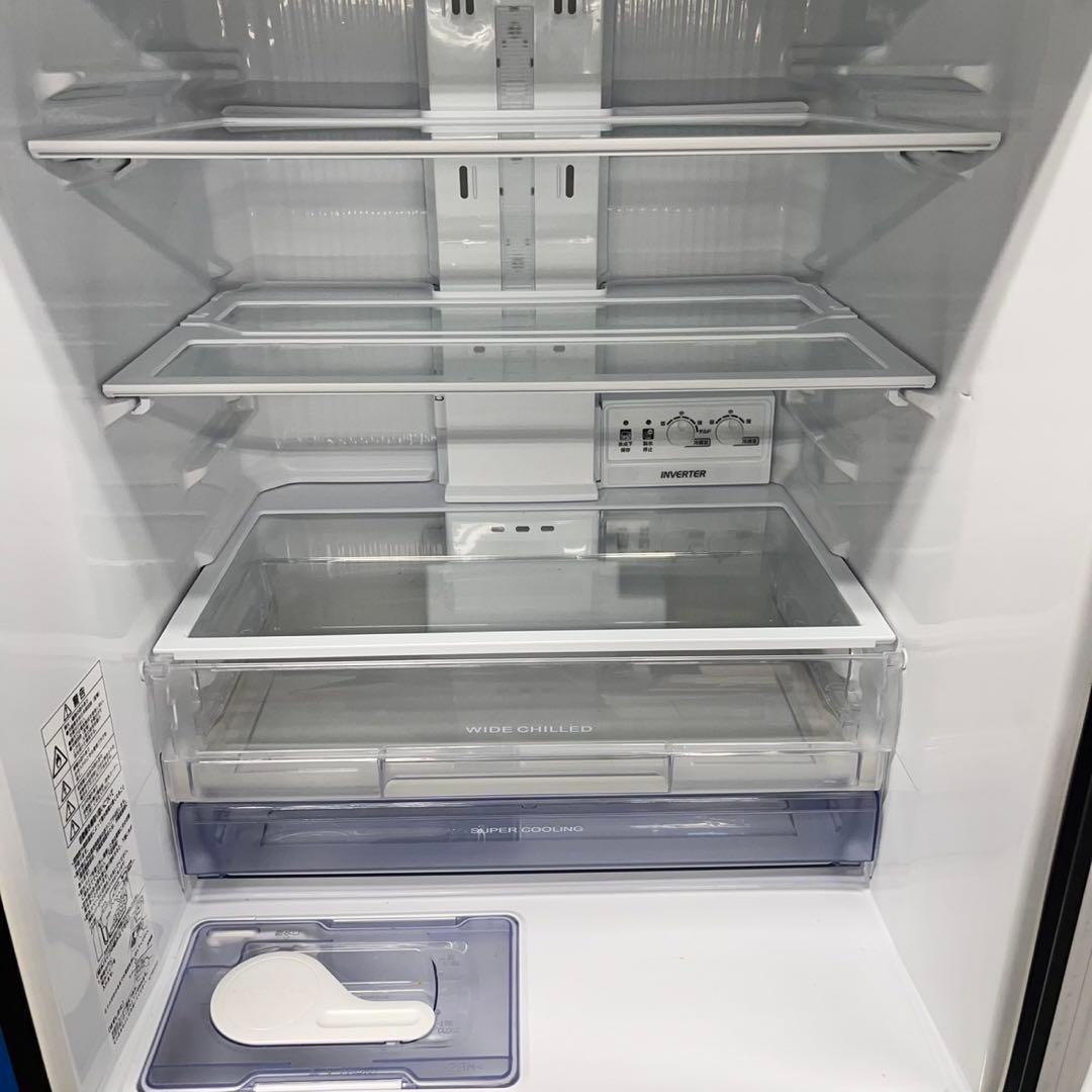 647 最新デザイン　木目調　大人気　冷蔵庫　大型　300L強　自動製氷機