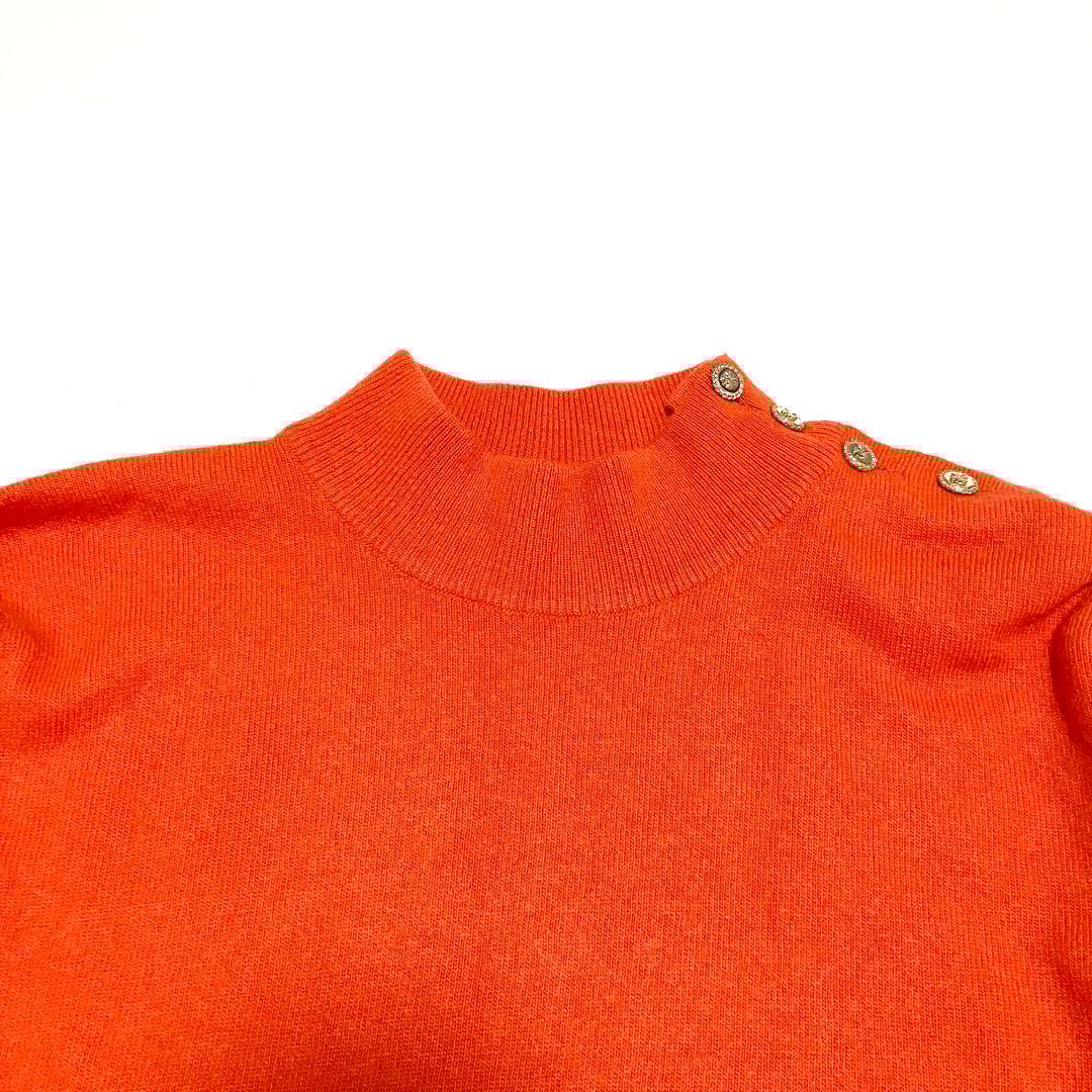 【極美品】CHANEL セーター　カシミヤ　ココマーク　カメリア　金ボタン