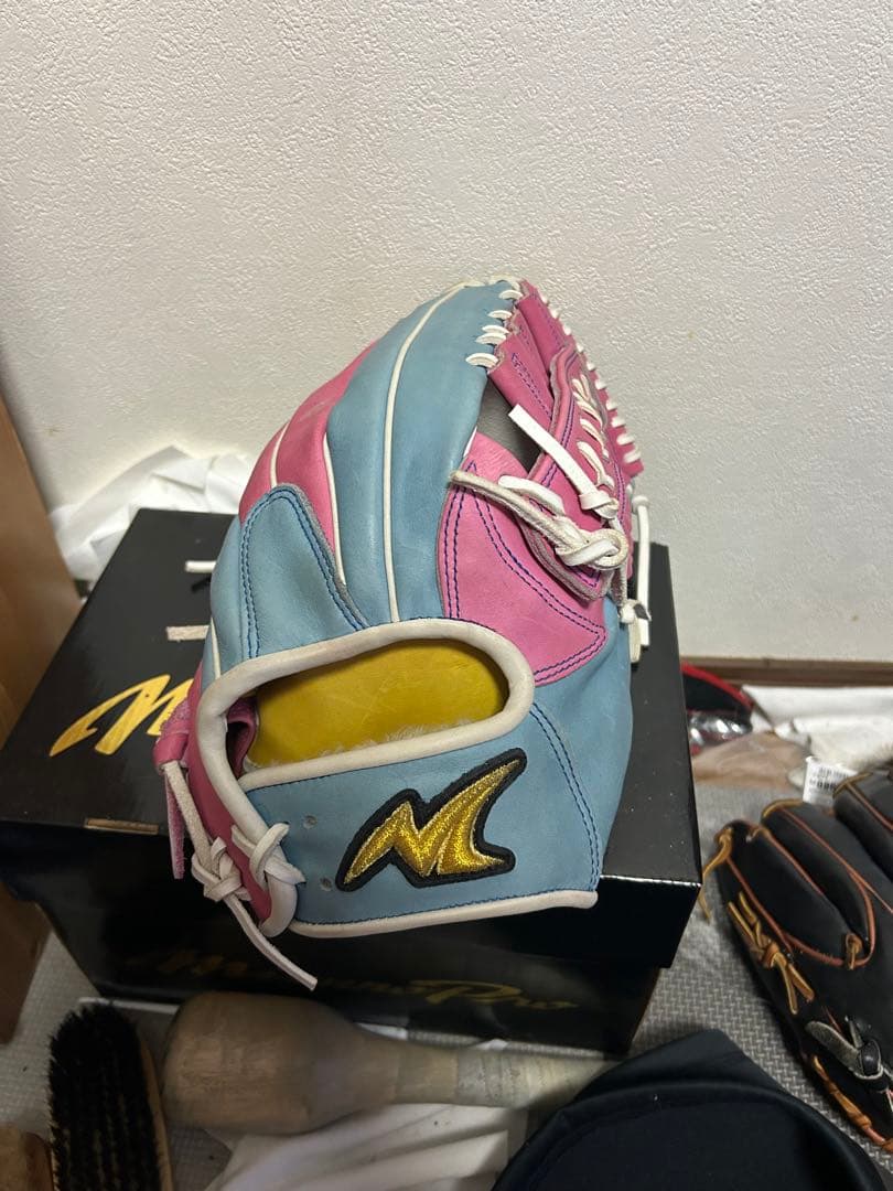 ノーリミット　軟式グローブ