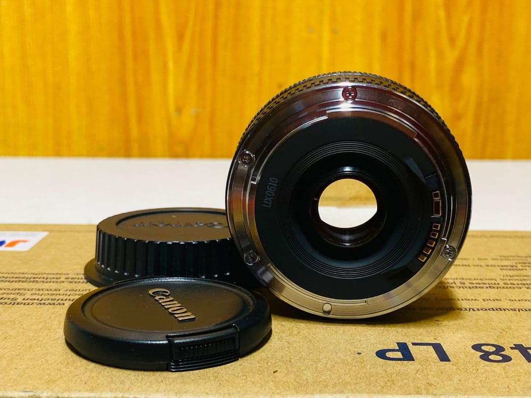 Canon EF 28mm 1:2.8 レンズ ブラック