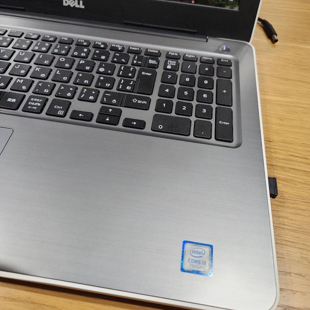 DELL Inspiron 15 5000 シリーズ Series ホワイト