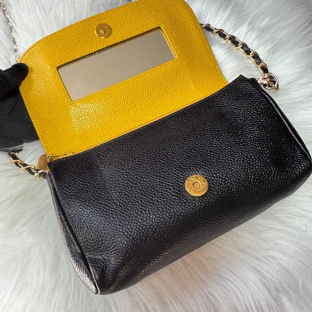 CHANEL シャネル　キャビアスキン　レザー　ポーチ　チェーン