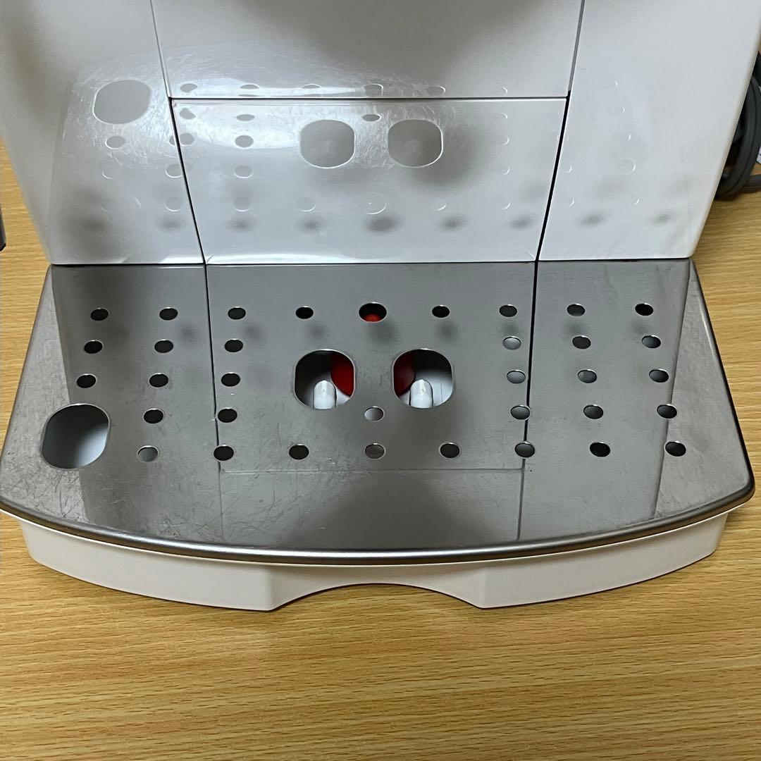 ☆デロンギ　全自動コーヒーメーカー　マグニフィカS　ECAM22112W