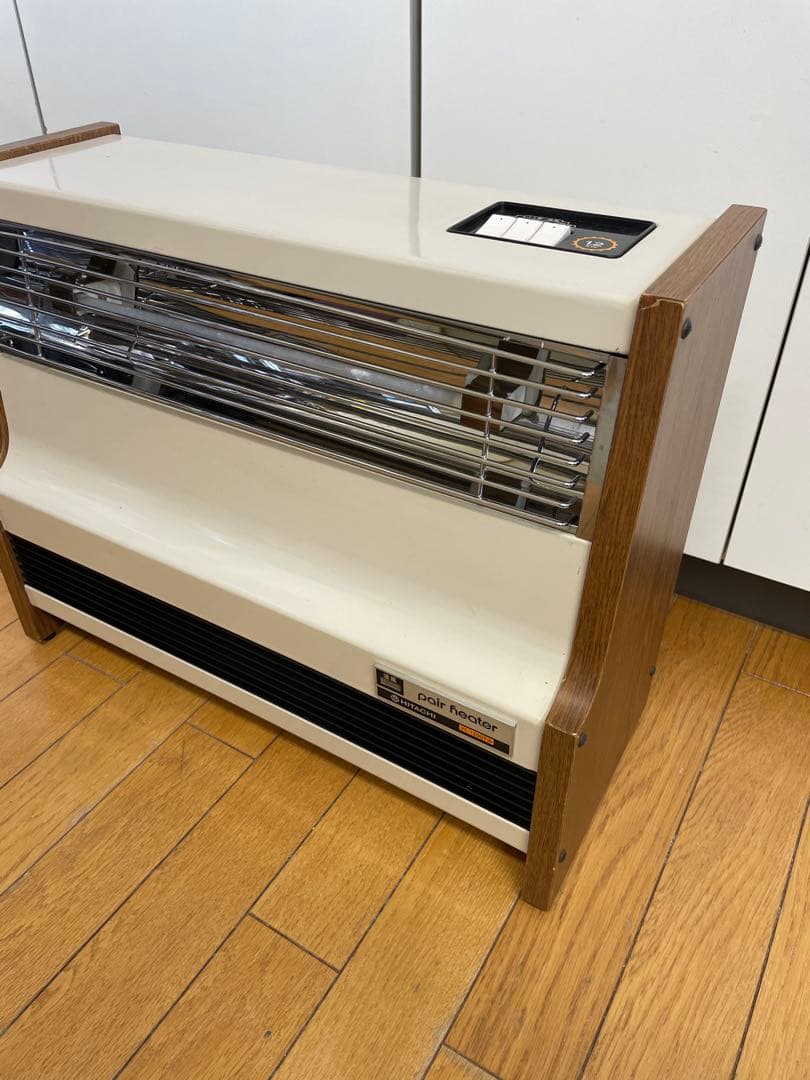 電気温風ヒーター アンティーク家具　ビンテージ　レトロ　モダンデザイン