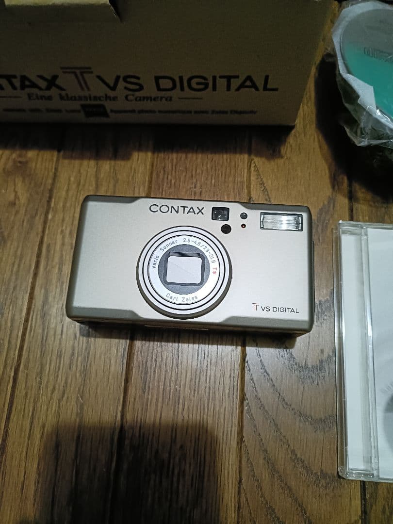 CONTAX TVS DIGITAL コンパクト デジタルカメラ