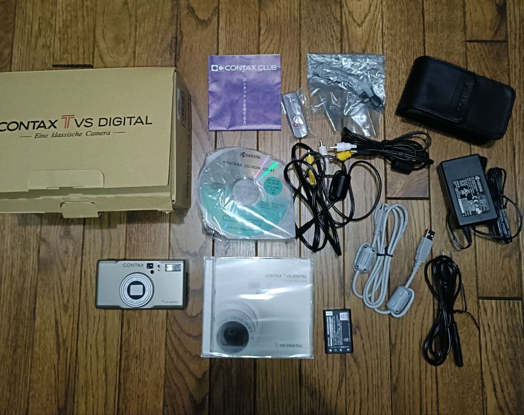 CONTAX TVS DIGITAL コンパクト デジタルカメラ