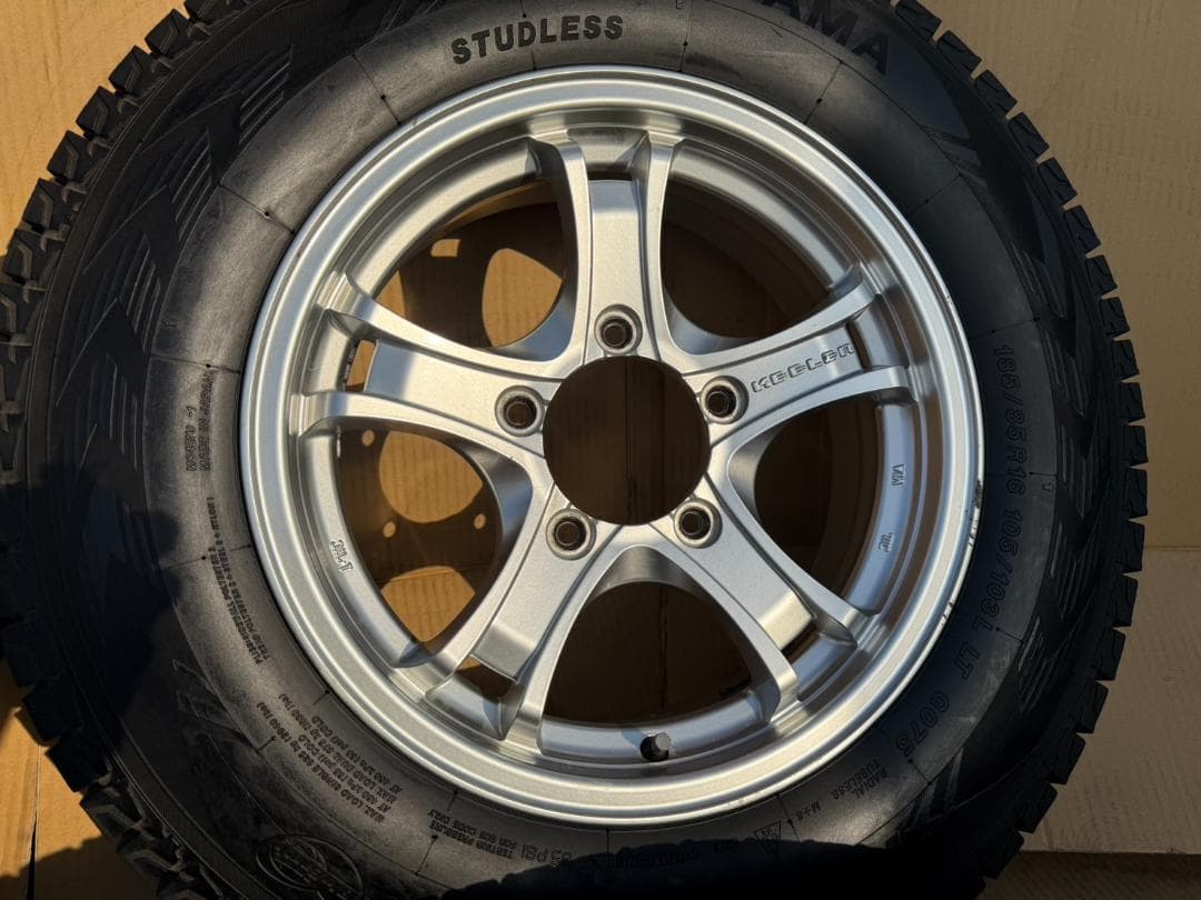 ジムニー スタッドレスセット 185/85R16 2021年製 ウェッズ
