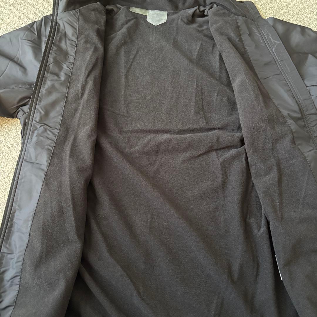 廃盤品！新品ASICS ウインドブレーカー 上下セット 黒 ジャージ Lサイズ