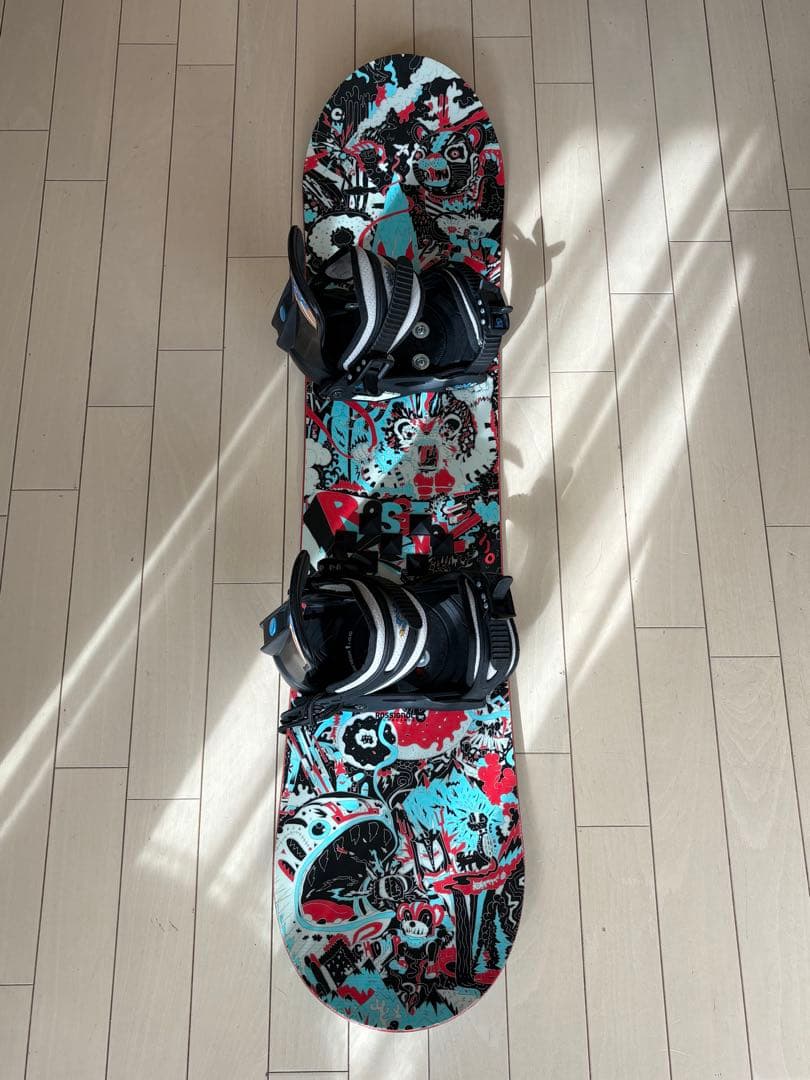 ロシニョール　スノーボード板110cm ビンディングサロモン2点セット