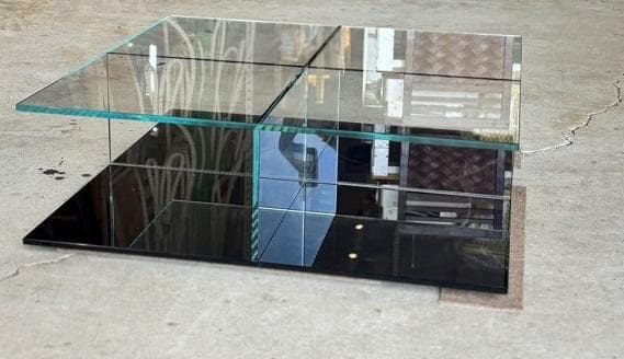 ☆ネコネコページ☆ Cassina / ガラステーブル / 269MEX