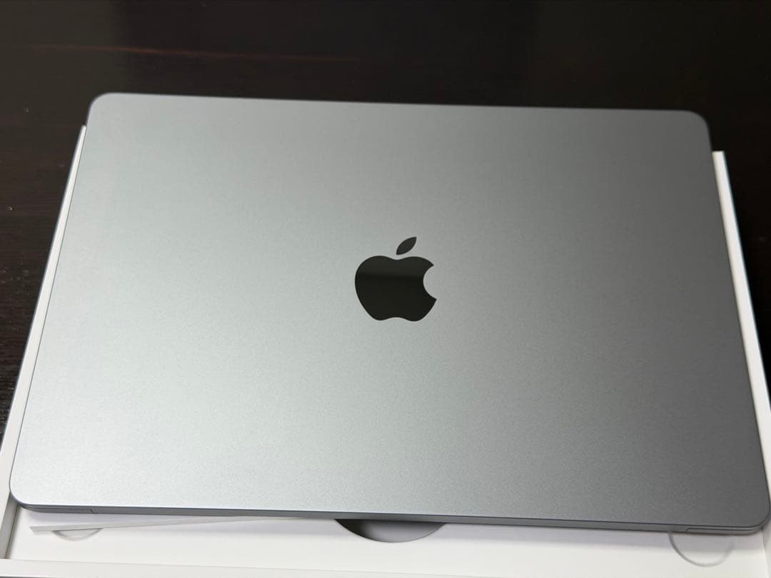 MacBook Air M3 256GB 16GB オフィス認証済