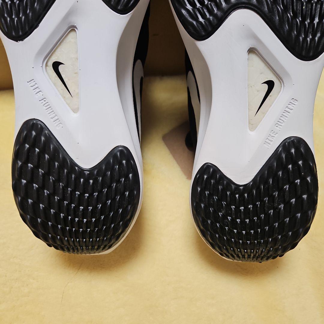 ナイキNIKEズームフライ5ブラック/ホワイト25.5cm黒　ZOOMFLY5