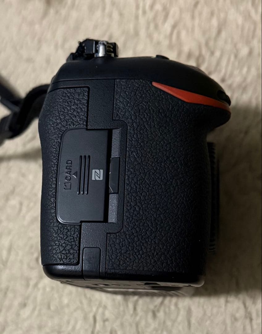 Nikon D500 ボディ& メモリーカード2種(XQD、SDHC)