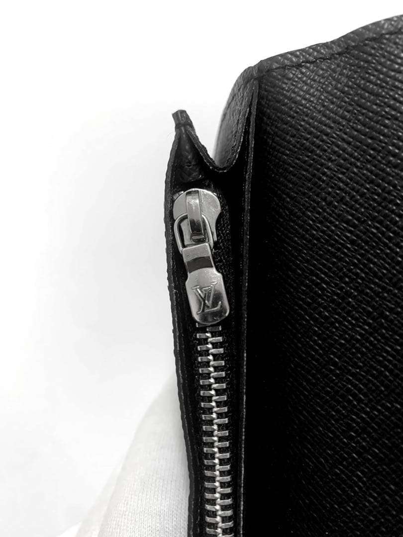 美品!!ルイヴィトン LOUIS VUITTONエピ ポルトフォイユブラザ 財布