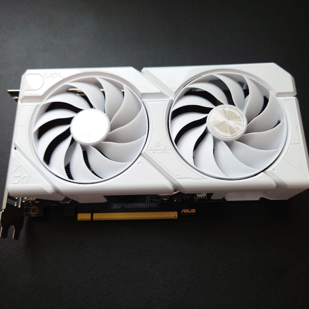 グラフィックボード・グラボ・ビデオカード Dual GeForce RTX 4060 EVO White OC 8GB