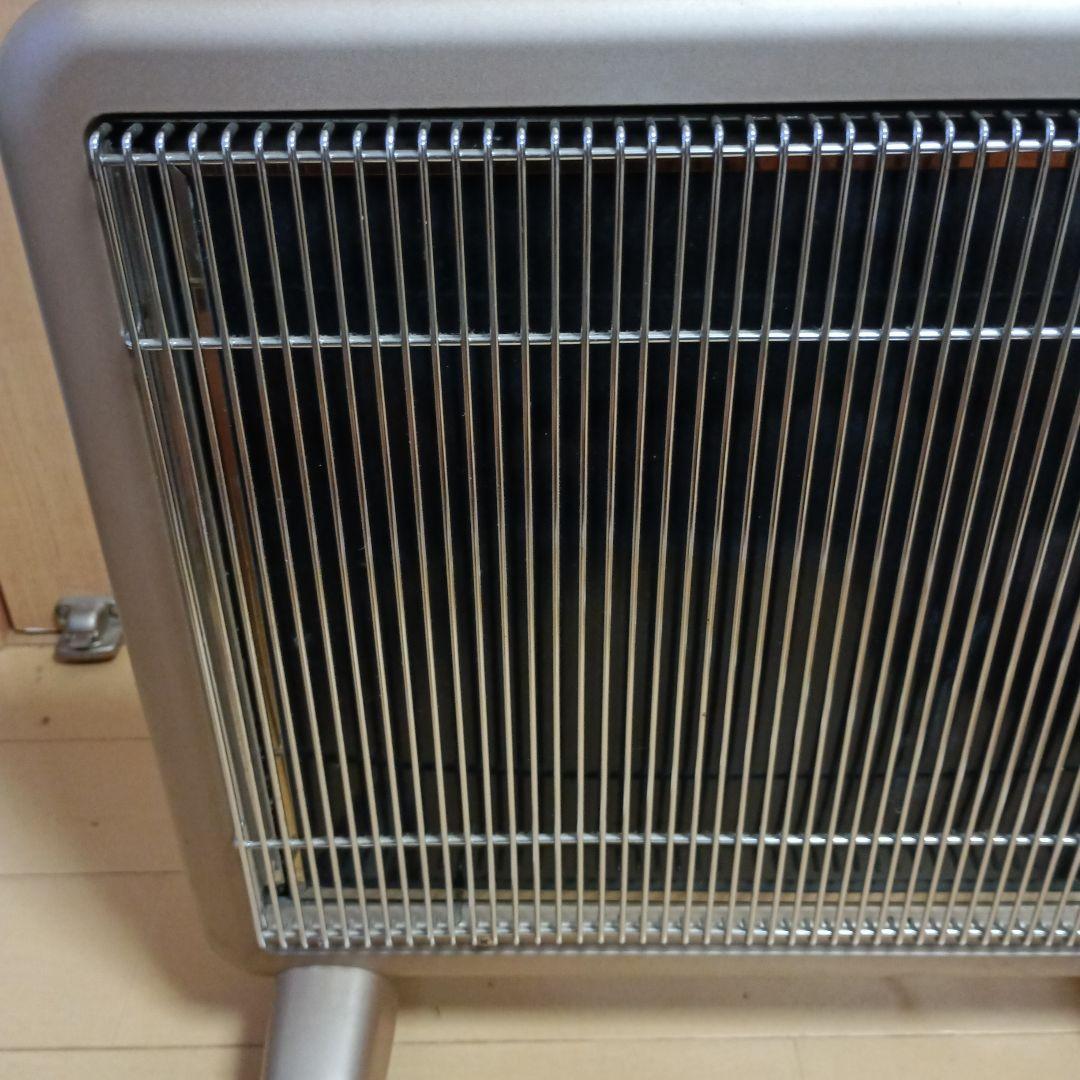 サンルミエ 遠赤外線暖房器ヒーター　 サンルミエ800SD シャンパンゴールド