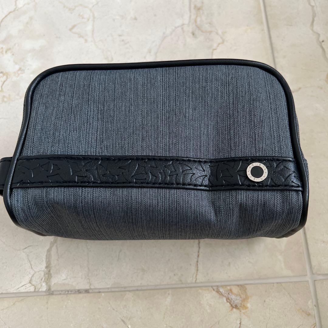 Parisファーストクラスアメニティセットポーチ新品ビジネスポーチセット