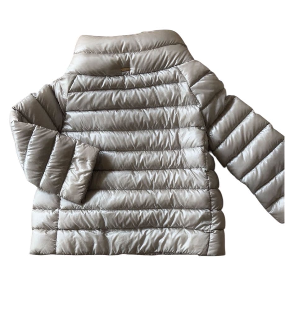 HERNO ダウンジャケット　ショート丈