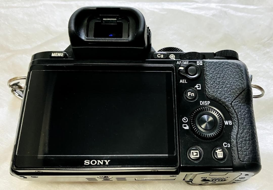 SONY α7R 本体 + ボディーキャップ + バッテリー + 充電器 セット