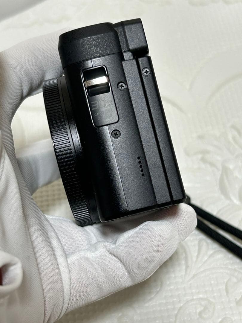 パナソニック　DC-TZ90