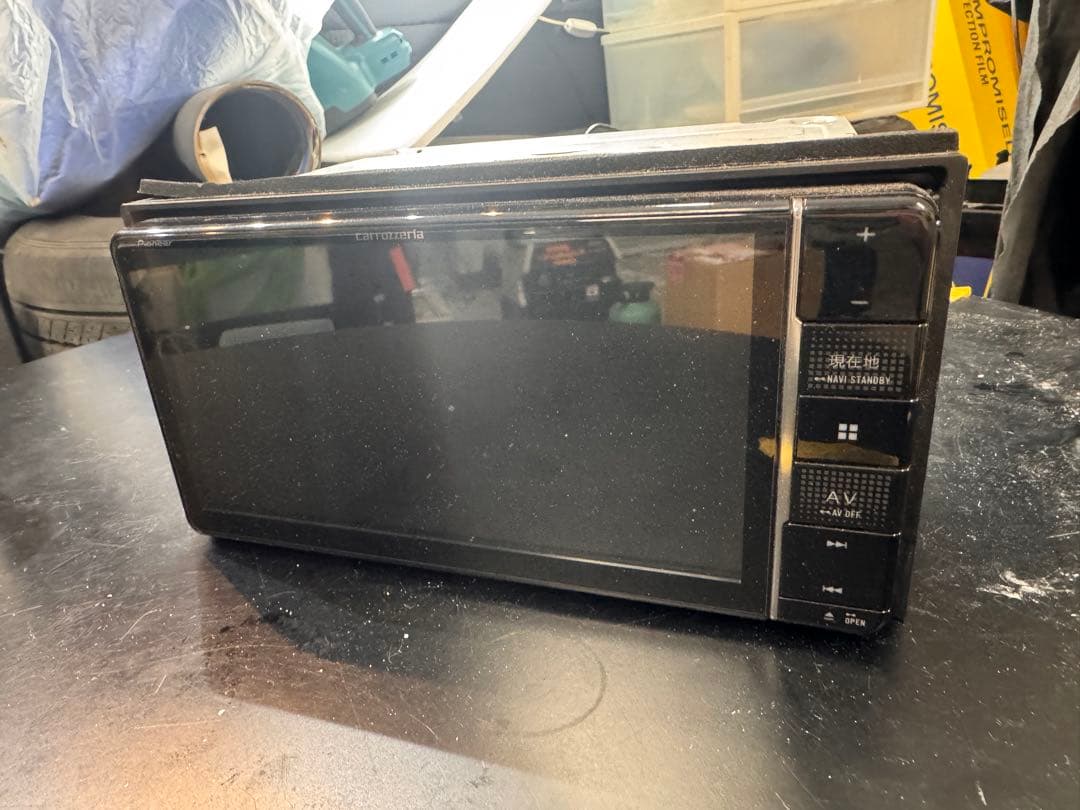 Pioneer AVIC-RW810-D カーナビ