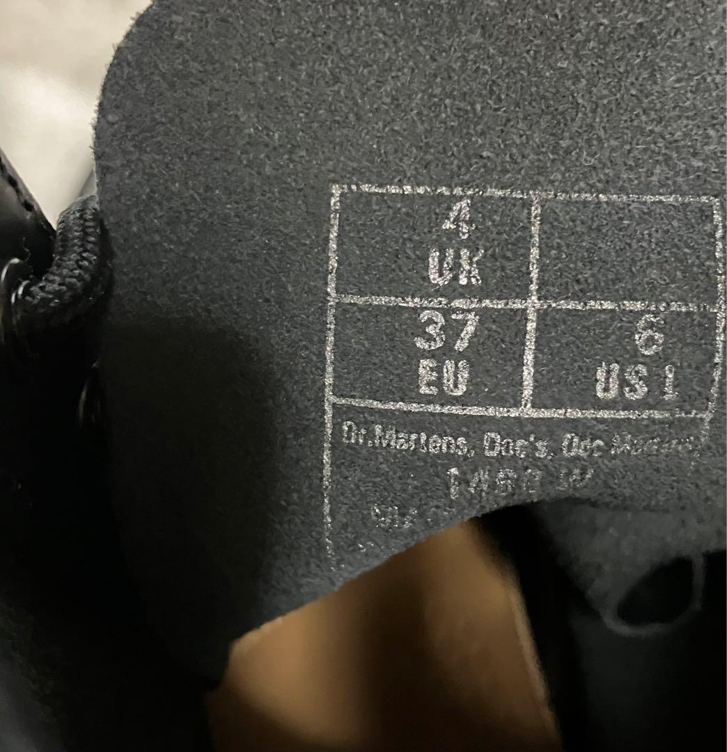 ドクターマーチン8ホール UK4（ブラック）