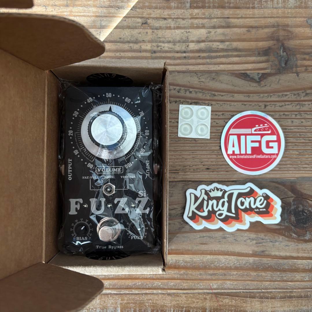 KingTone F.U.Z.Z Si ギターエフェクター