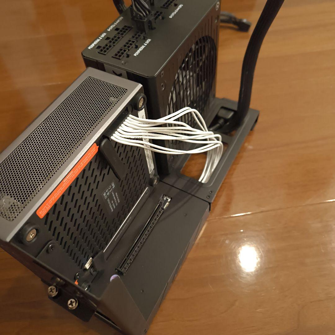 Minisforum B550 5700G 32GB/512GB RM850付