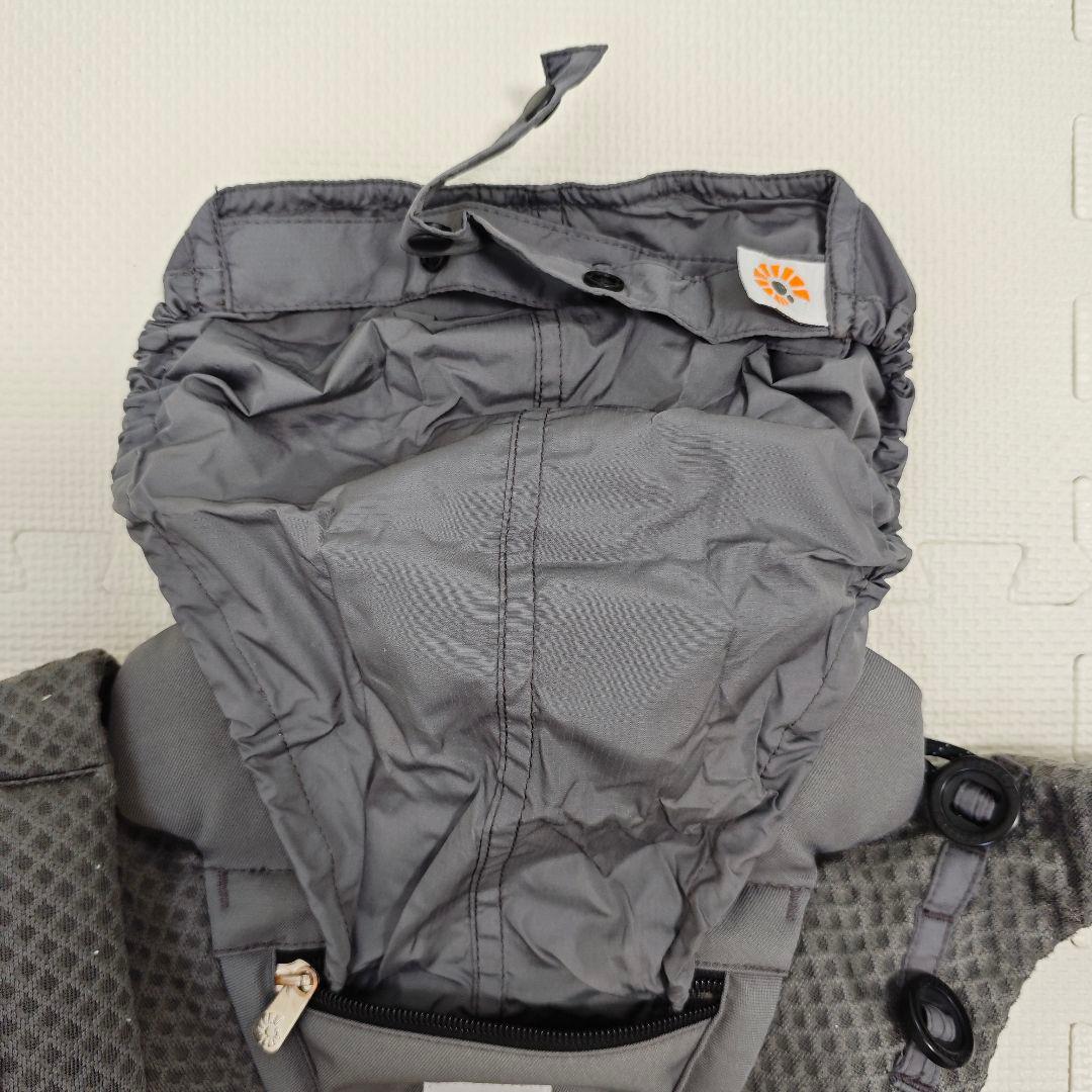 【mmmsss】 オムニブリーズ　抱っこ紐 グレー