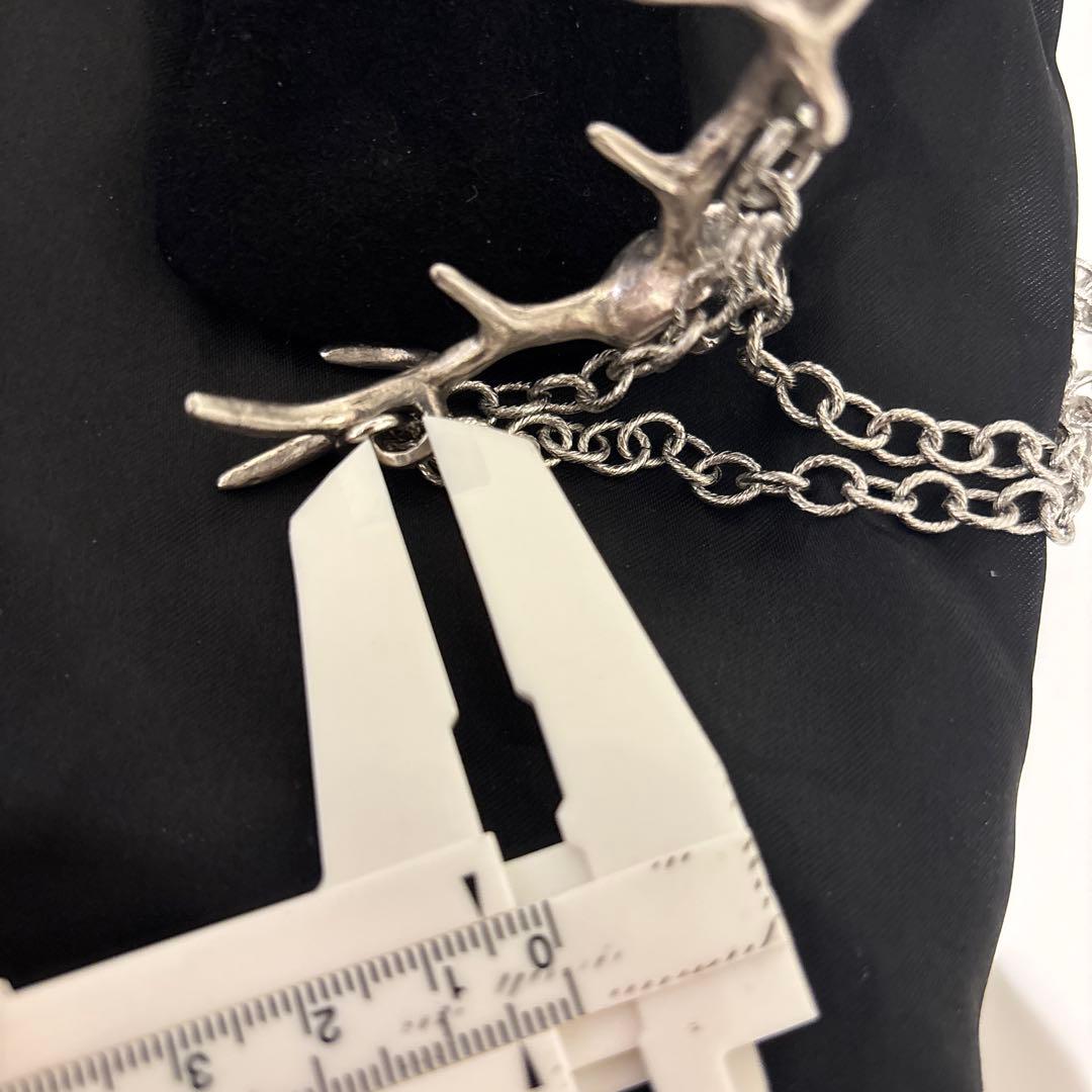 鹿の頭部デザイン ネックレス