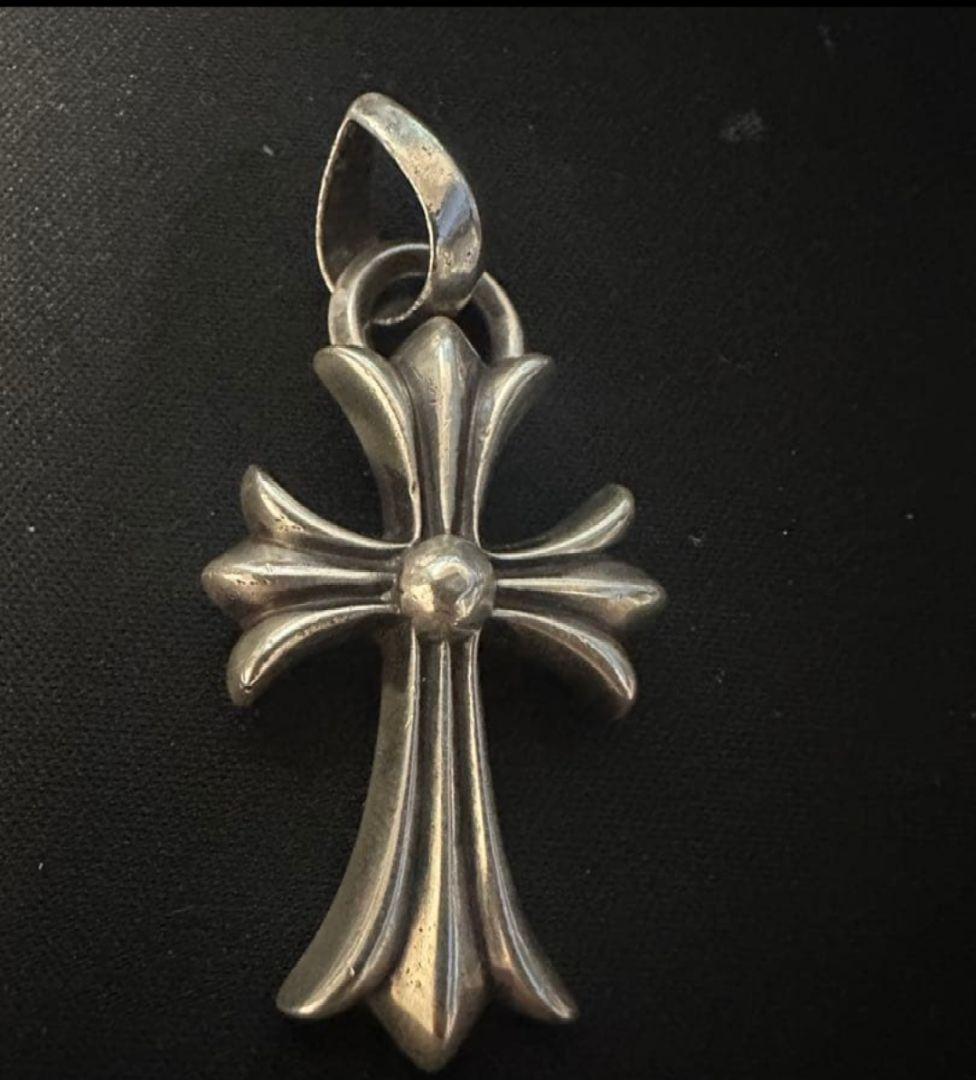 クロムハーツ スモールクロス ベイル