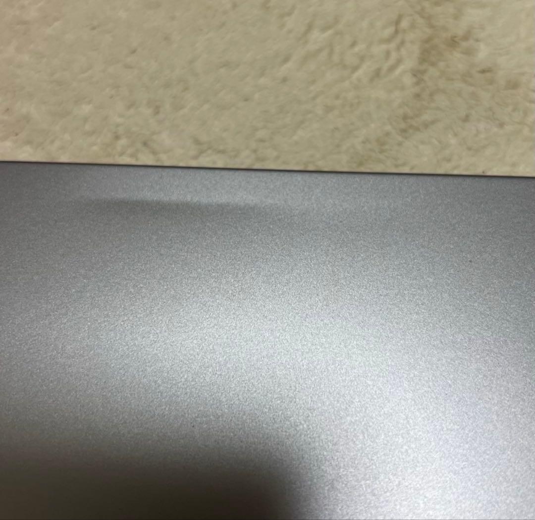 Apple MacBook M2 2022 グレー