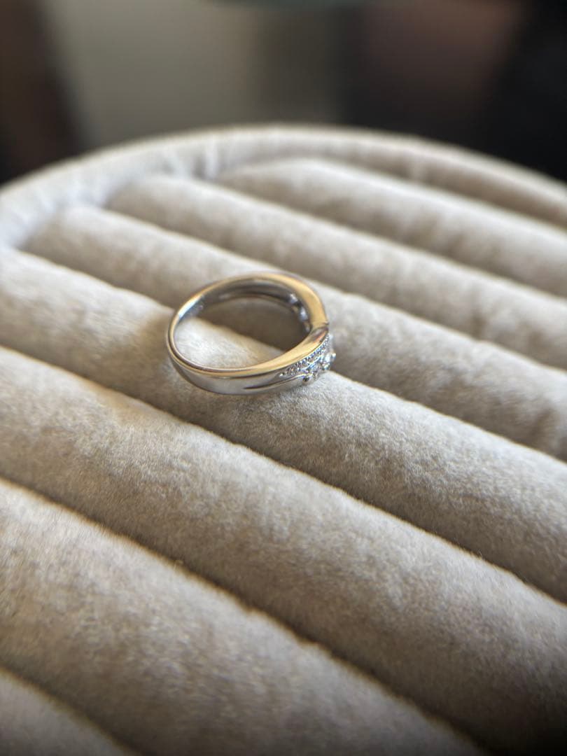 2/12だけ　ダイヤモンド　V字リング　2連　PT900