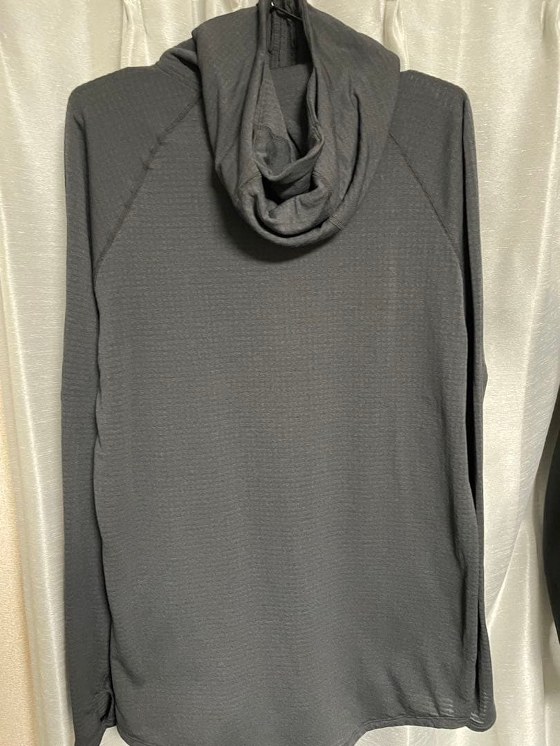 アンサー4 フーディ　ブラック　メンズLサイズ