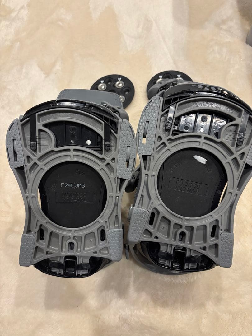 FLUX CV グレー　MLサイズ　23-24モデル