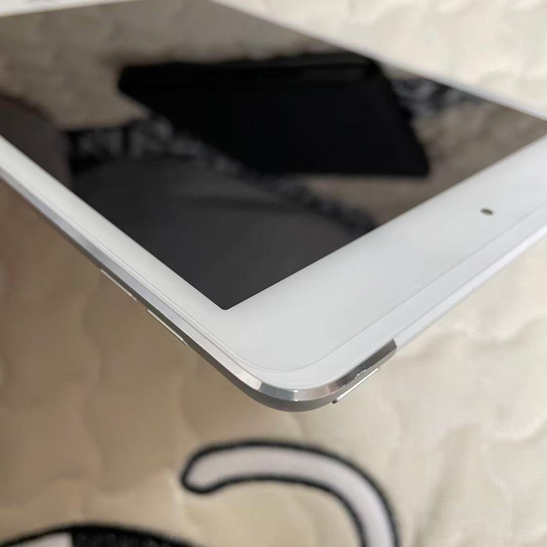 ※美品※ ipad mini 4 コンパクトの7.9 inch