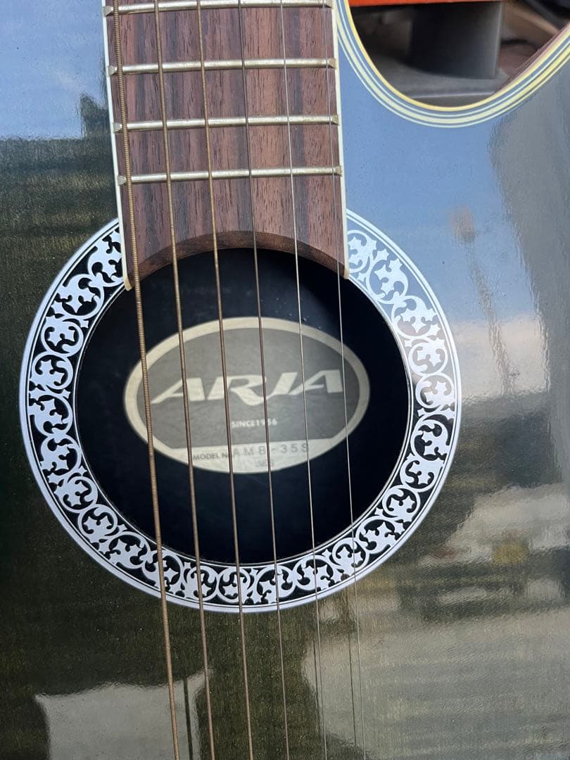 ARIA ギター　AMB-35S