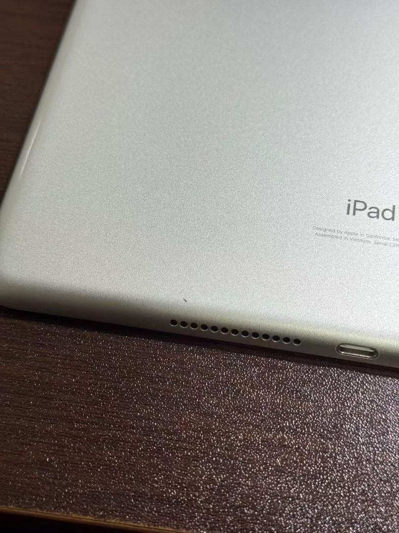 iPad 第9世代　シルバー　256ＧＢ