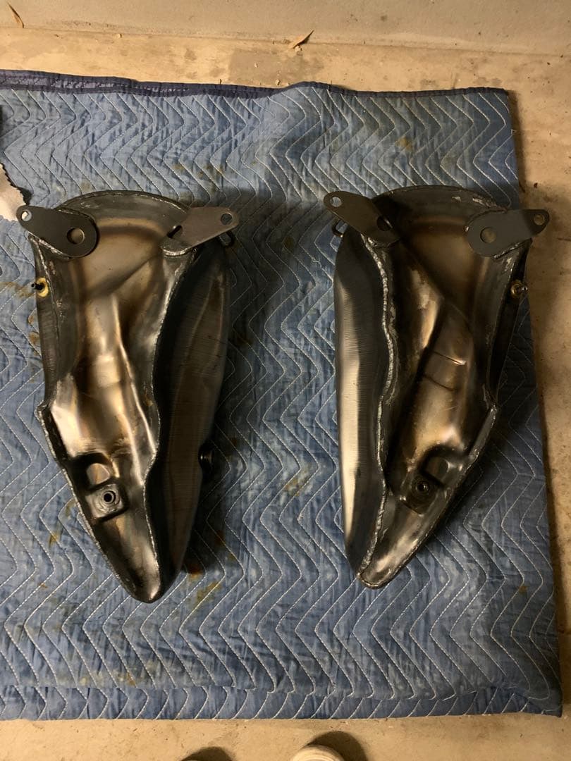 3.5ガロン ファットボブガスタンク　分割タンク