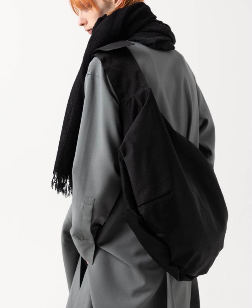 【美品】MB ULTIMATE FABRIC ハーフムーンボディバッグ BIG