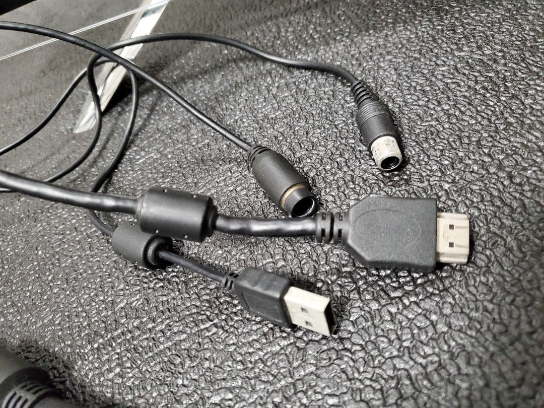 ★レア　2008年製　DELL　Crystal LCDディスプレイ　ガラス製