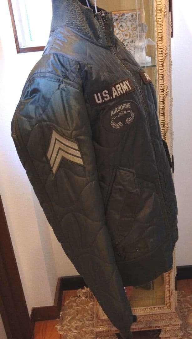 キ*キ様 AVIREX US キルト アーミー ジャケット ミリタリー メンズ