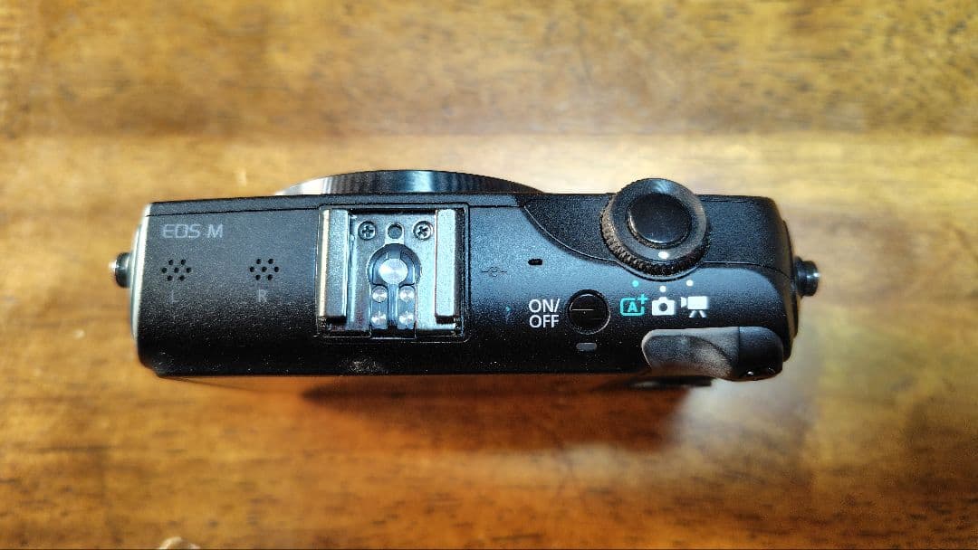 Canon EOS M ミラーレス ダブルレンズキット + TAMRONレンズ他