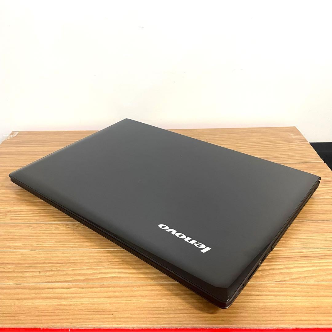 レノボ　ブラックノートパソコンWindows11 SSD オフィスDVDカメラ