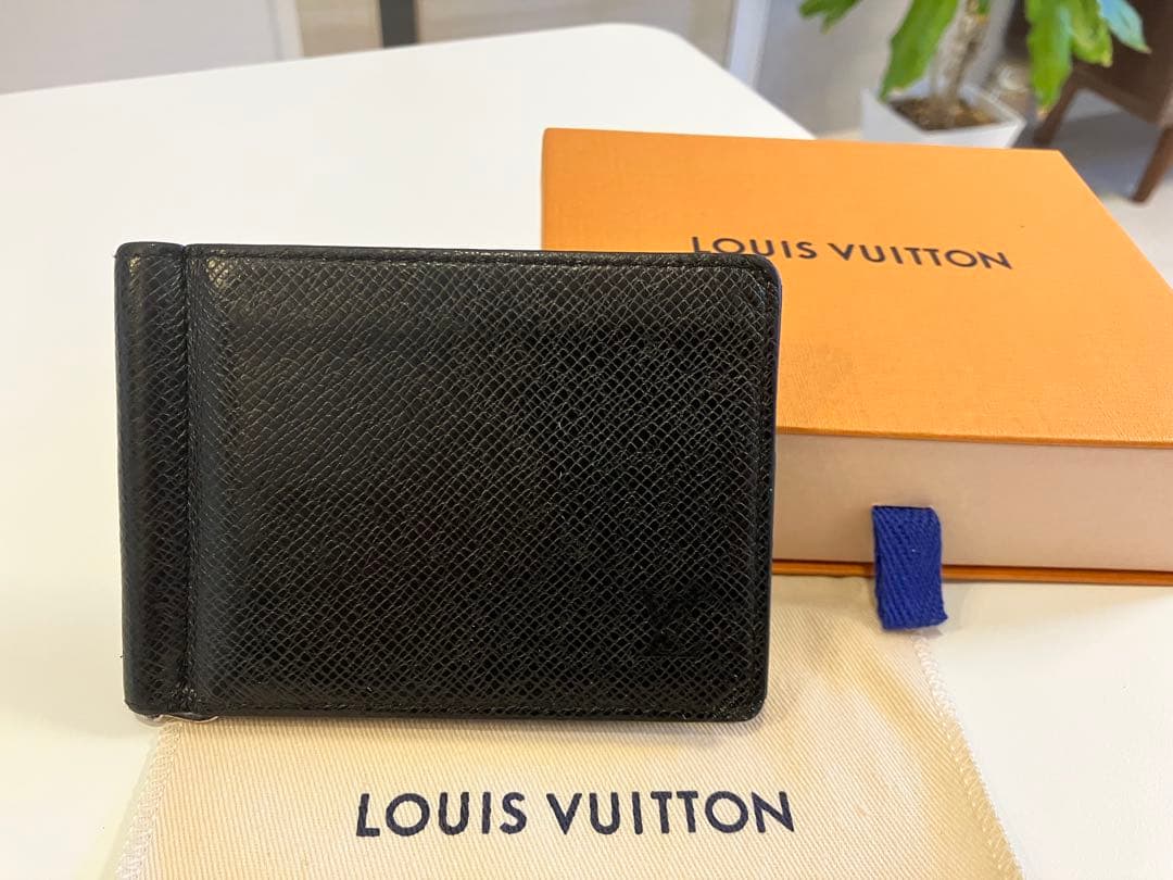 値下美品IC内蔵　ルイヴィトン タイガ ポルトフォイユ パンス マネークリップ