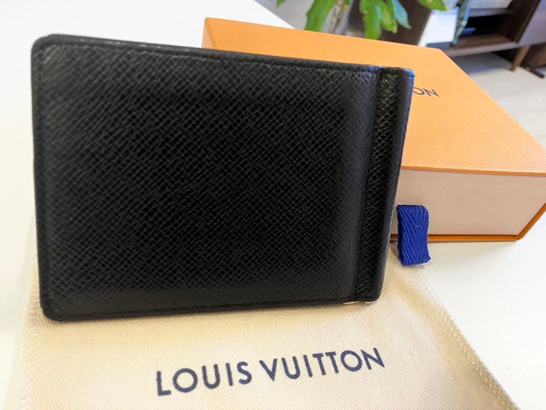 値下美品IC内蔵　ルイヴィトン タイガ ポルトフォイユ パンス マネークリップ