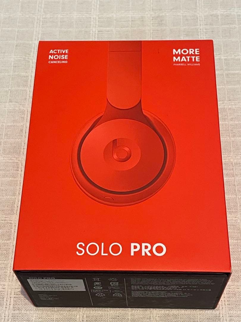 Solo Pro Wireless レッド MRJC2FE/A