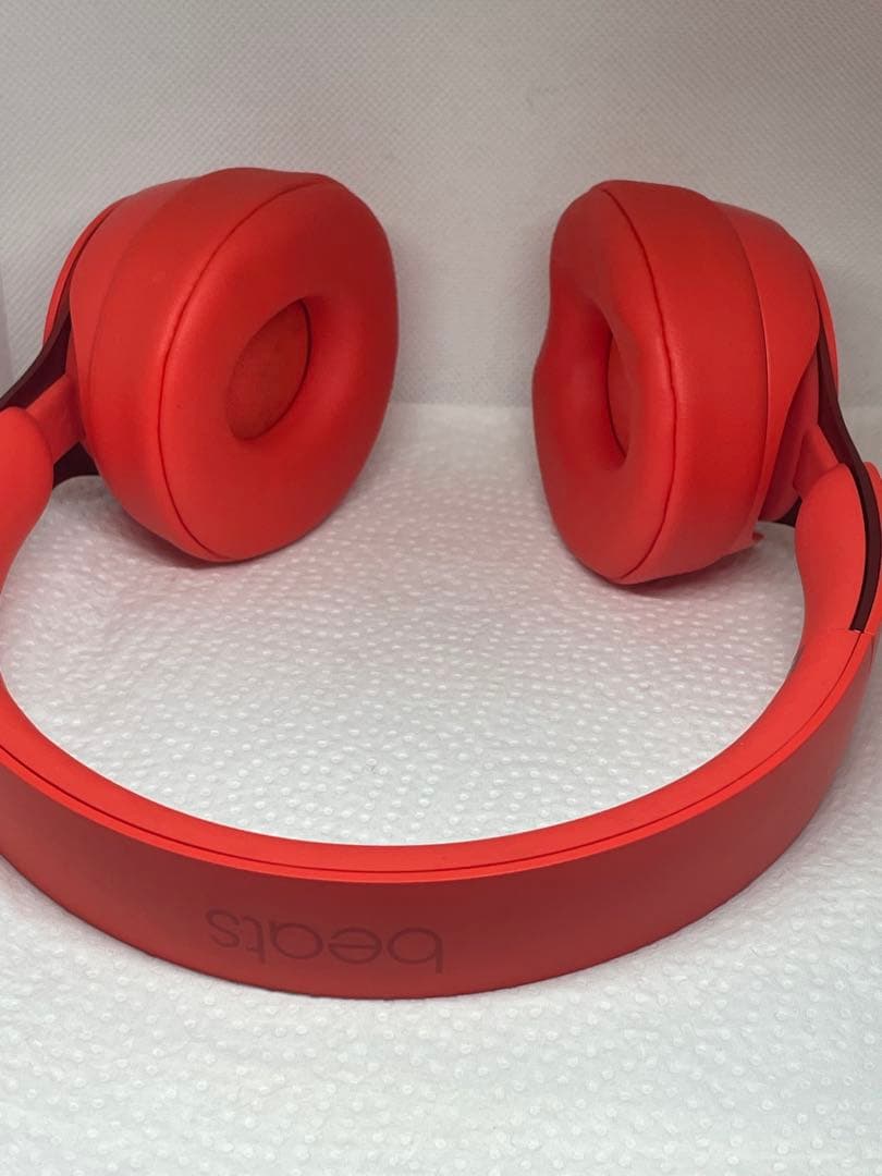 Solo Pro Wireless レッド MRJC2FE/A